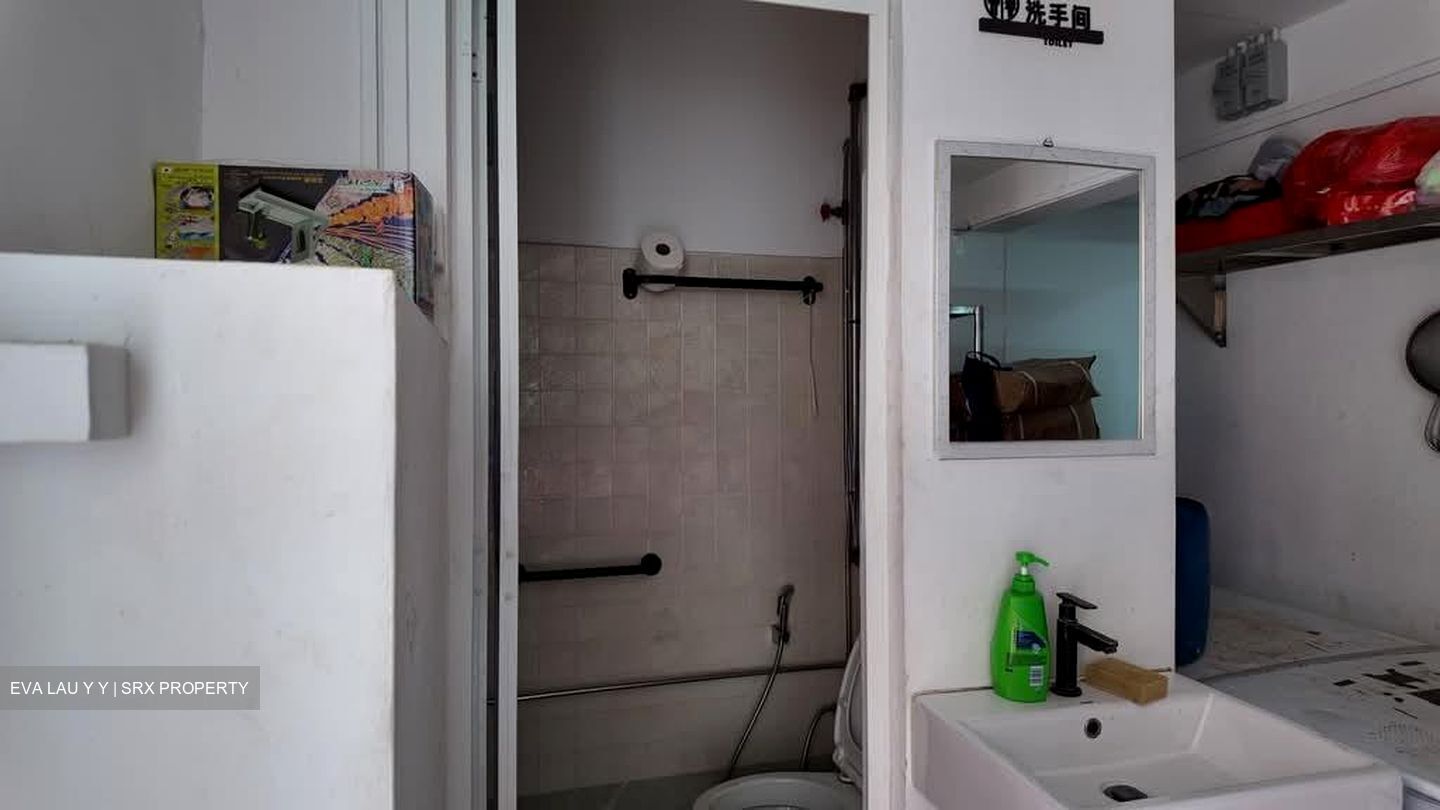 Geylang Road (D14), Shop House #545801421